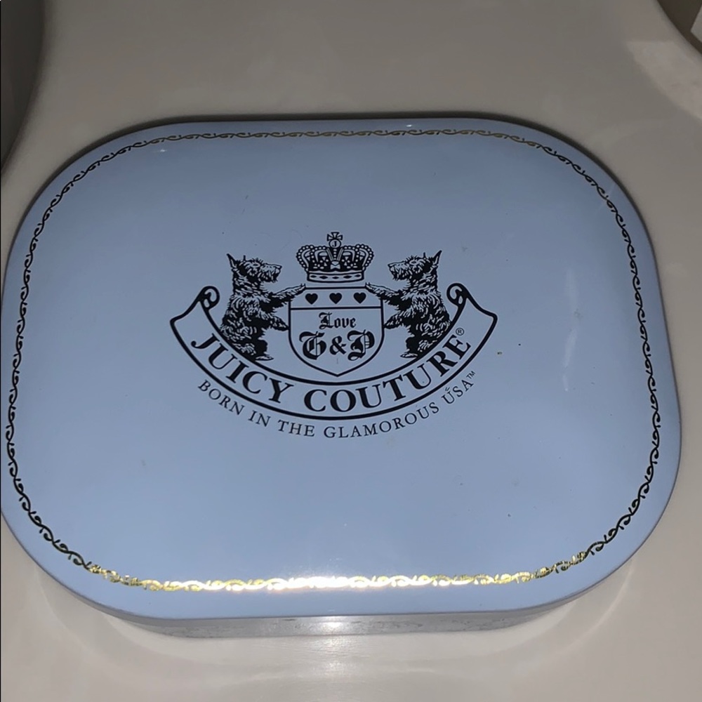 Jewelry box